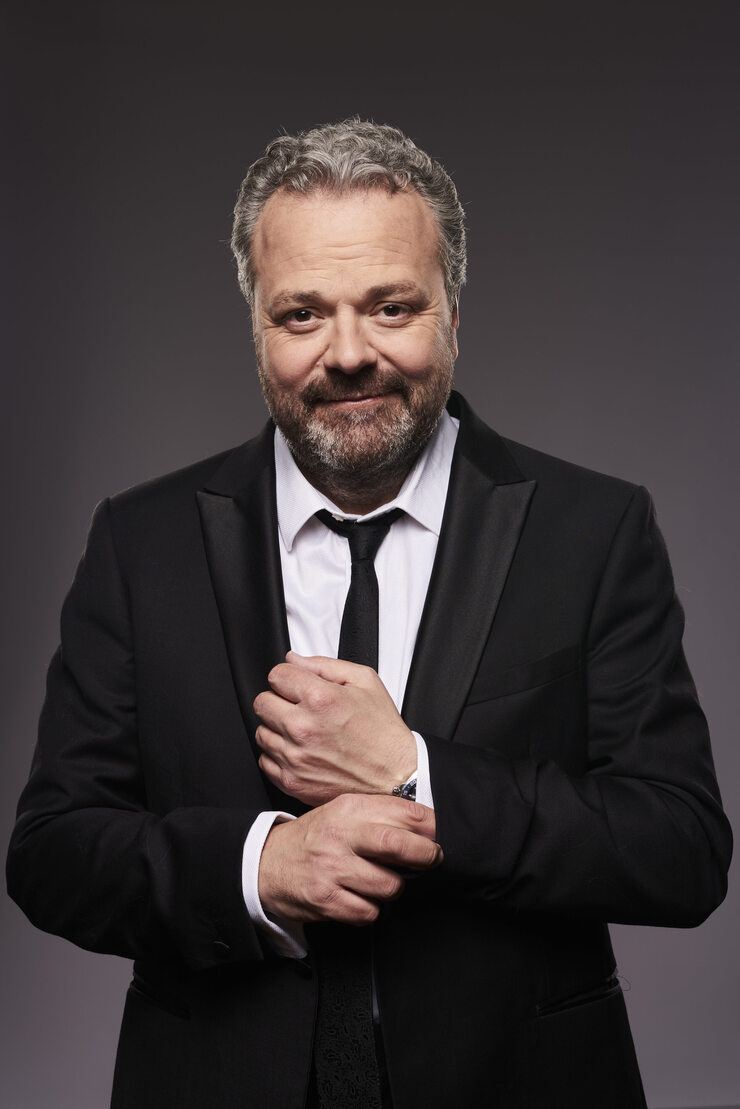 Hal Cruttenden Tour Support